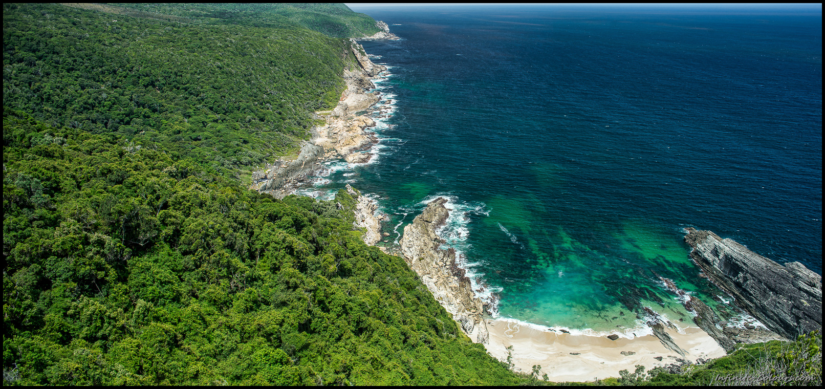 Lookout above Blue Bay