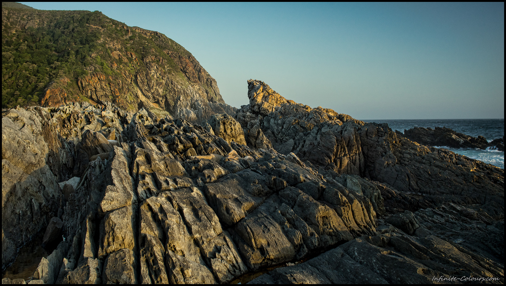 ^The rocks at Oakhurst hut are a big playground for anybody loving the outdoors and provide nice sunset views