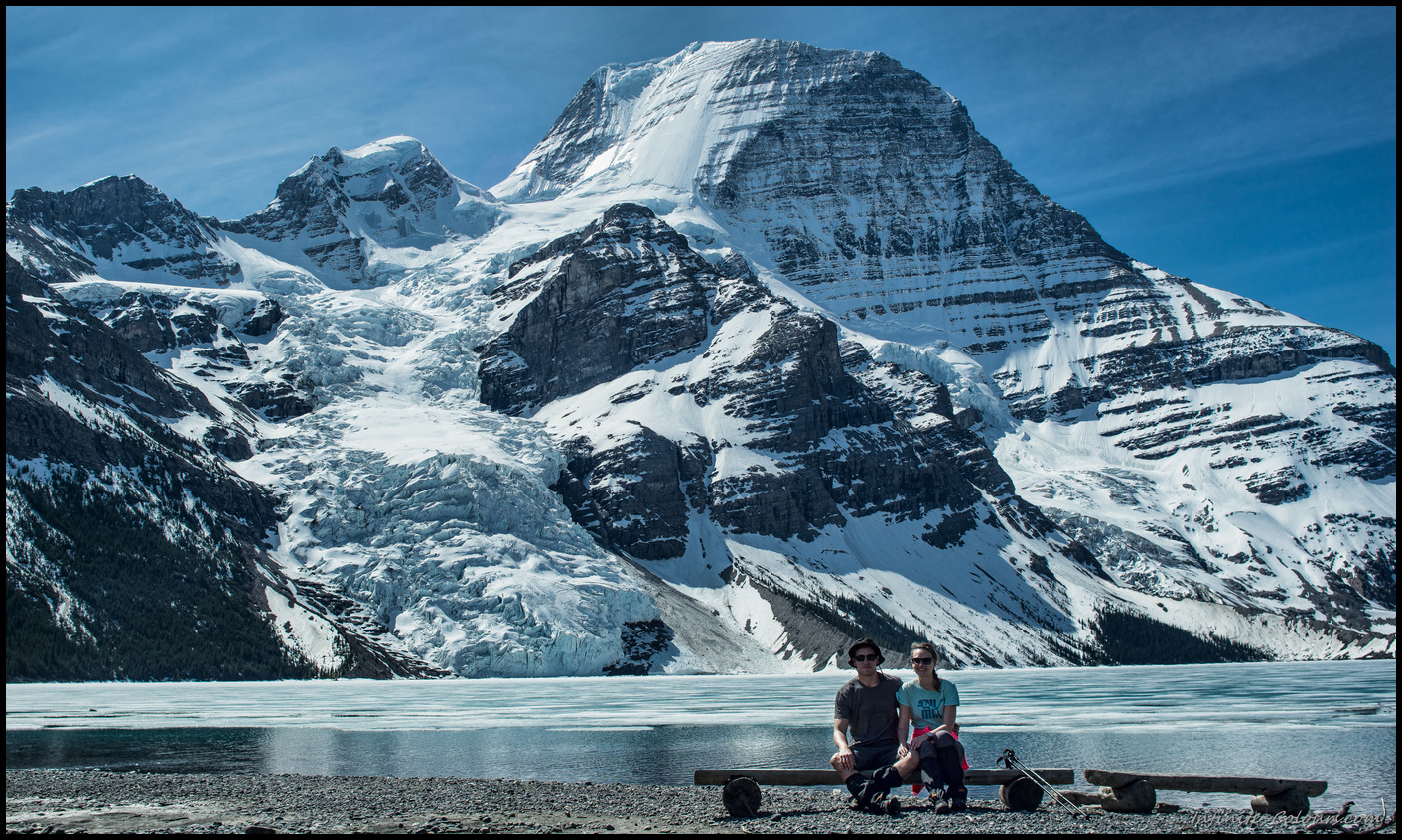 Berg Lake bench with glacier view