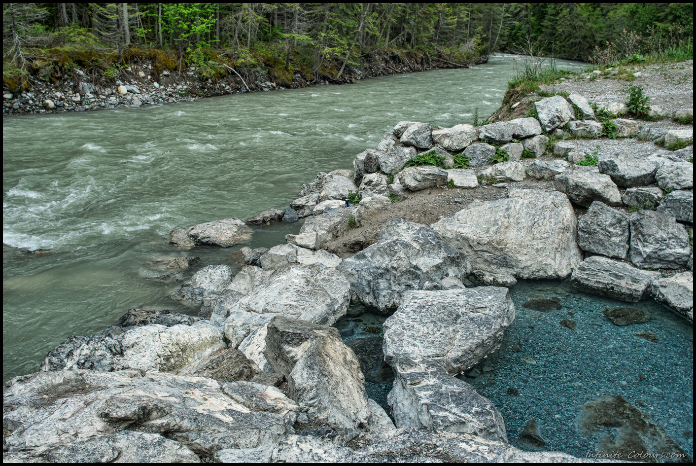 Lussier natural Hot Springs pool