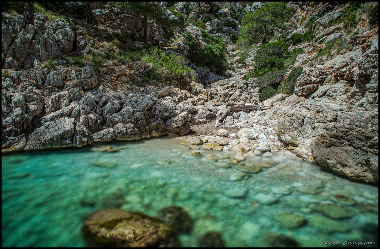 Cala Murta rocky beach long exposure