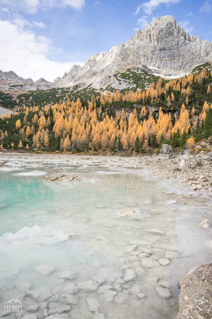 Lago Sorapis La Cesta mountain photography landscape autumn golden larches