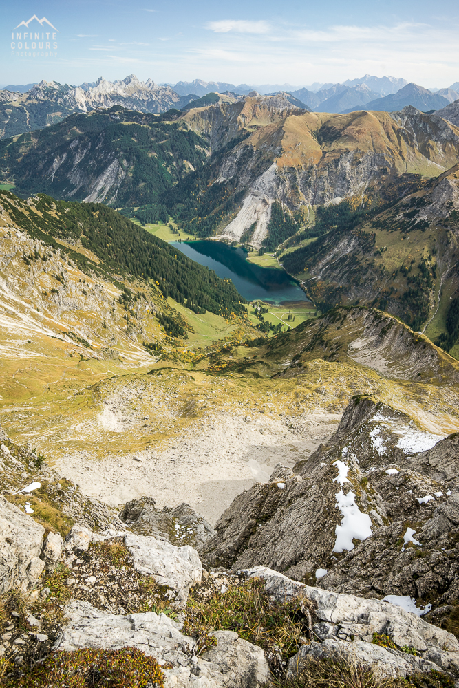 Ausblick Vilsalpsee Rauhhorn Zugspitze Tannheimer Tal Tirol Allgäu Landschaftsfotografie Wanderung