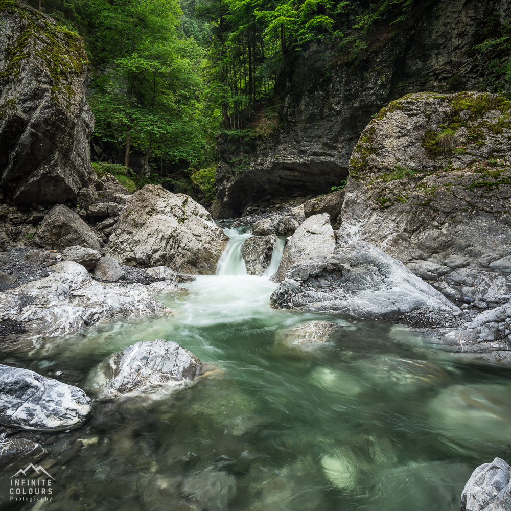 Wasserfall Rheintal Vorarlberg Schlucht Slot Canyon Wasserfall Landschaftsfotografie Klamm Canyon Frödisch Flusswanderung Canyoning Vorarlberg Feldkirch Bregenz Österreich Fotografie Gumpen