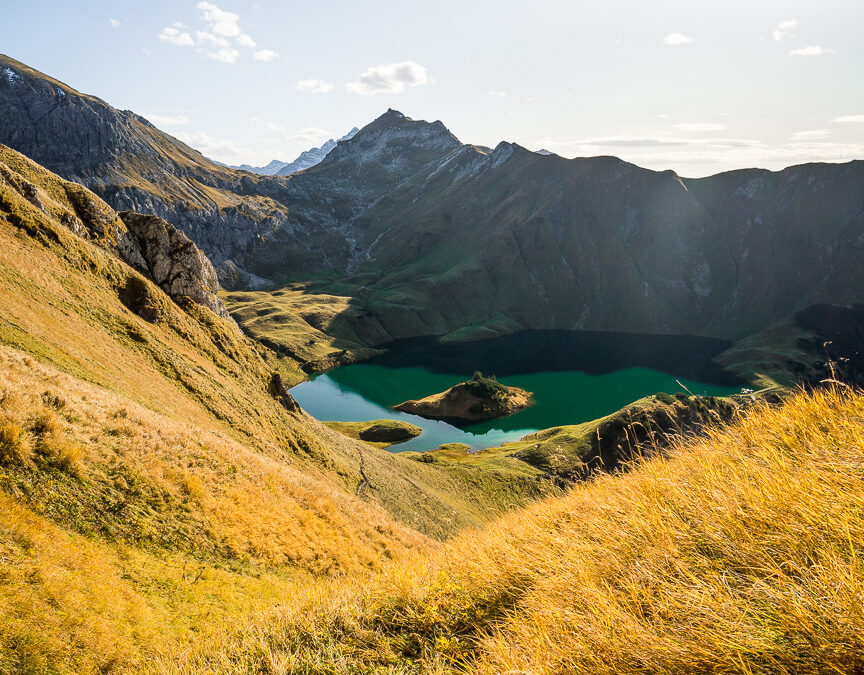 Schrecksee Sonnenuntergang Oktober goldener Herbst Allgäu Oberstdorf Hinterstein Landschaftsfotografie Hochvogel Knappenkopf Rauhorn Wanderung