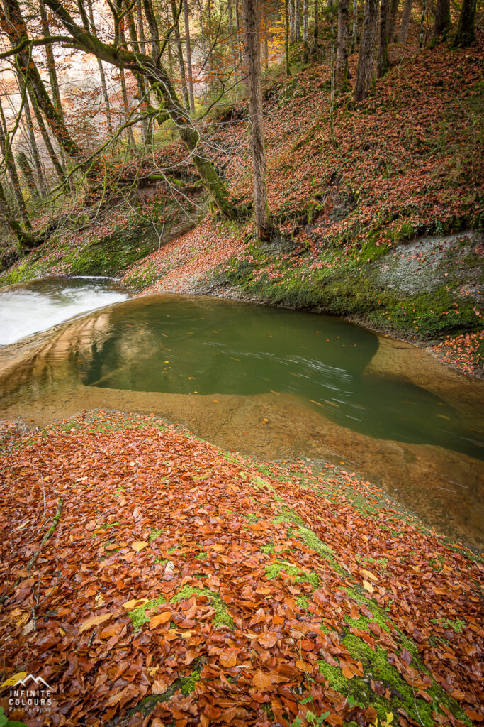Herbst Eistobel Allgäu Naturschutzgebiet Geotop Bayern Gumpe Tobel Herbstfarben Landschaftsfotografie Voralpen Deutschland Wasserfall