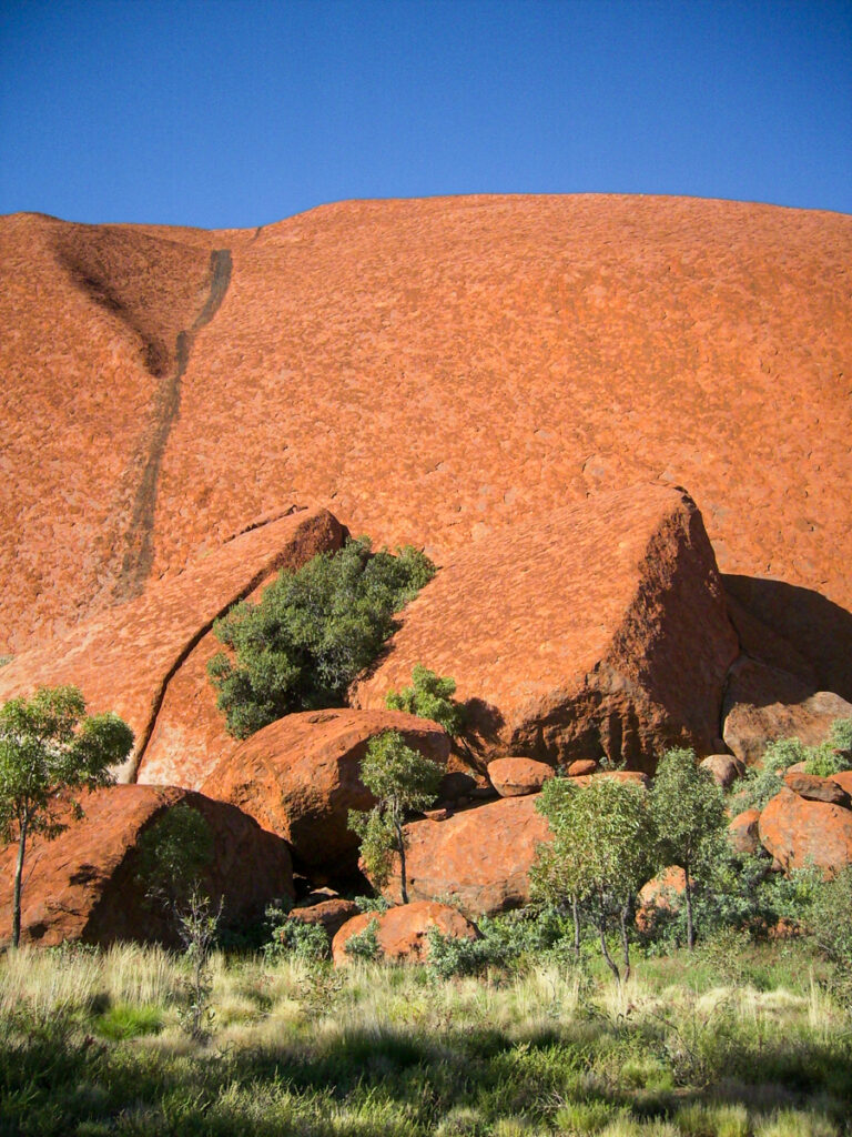 Uluru Kata Tjuta trekking australia red centre landscape photography