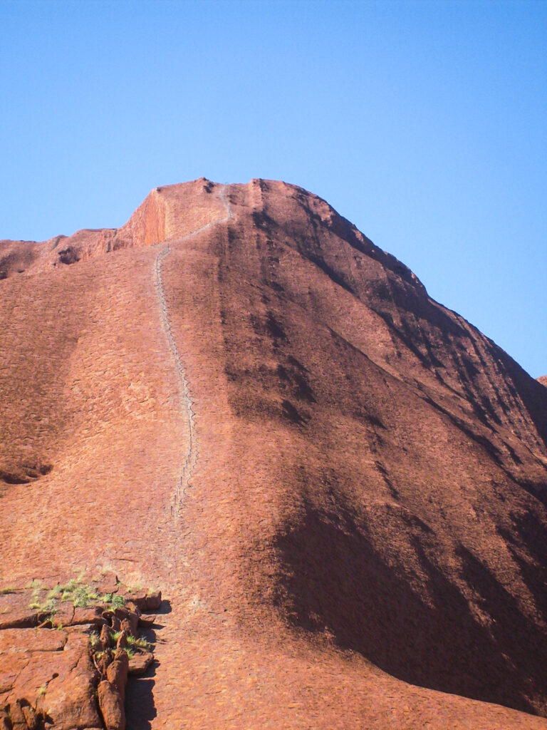 Uluru Kata Tjuta trekking australia red centre landscape photography