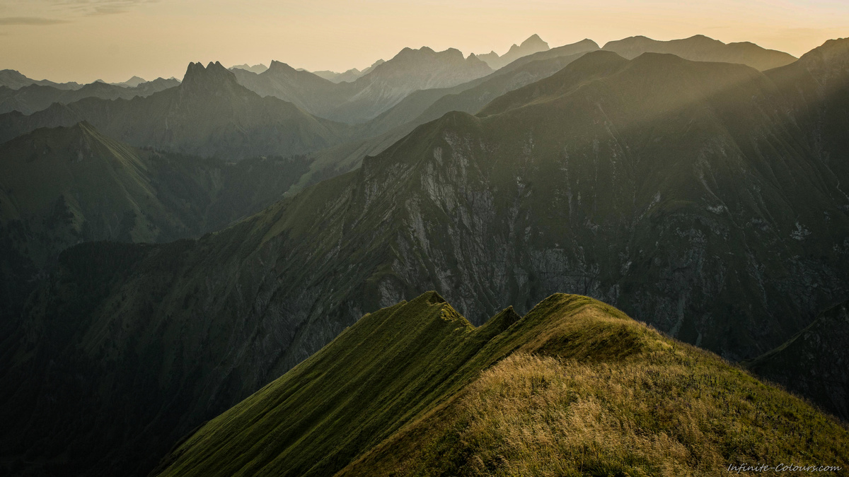 Höfats Wildengundkopf Märchenwiese Allgäu Trettachspitze Sonnenaufgang Biwak Allgäuer Hauptkamm