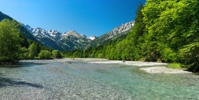 Bayerisch Kanada Stillach Stillachtal Oberstdorf Canada Deutschland Die Stillach entspring in einem der südlichsten Winkel Deutschlands aus dem Zusammenfluss von  Rappenalpenbach und Bacherlochbach